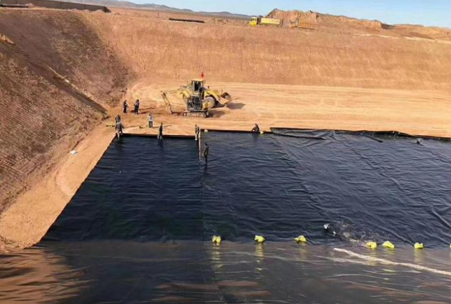 高密度HDPE土工膜應(yīng)用案例.png 高密度HDPE土工膜應(yīng)用案例.png